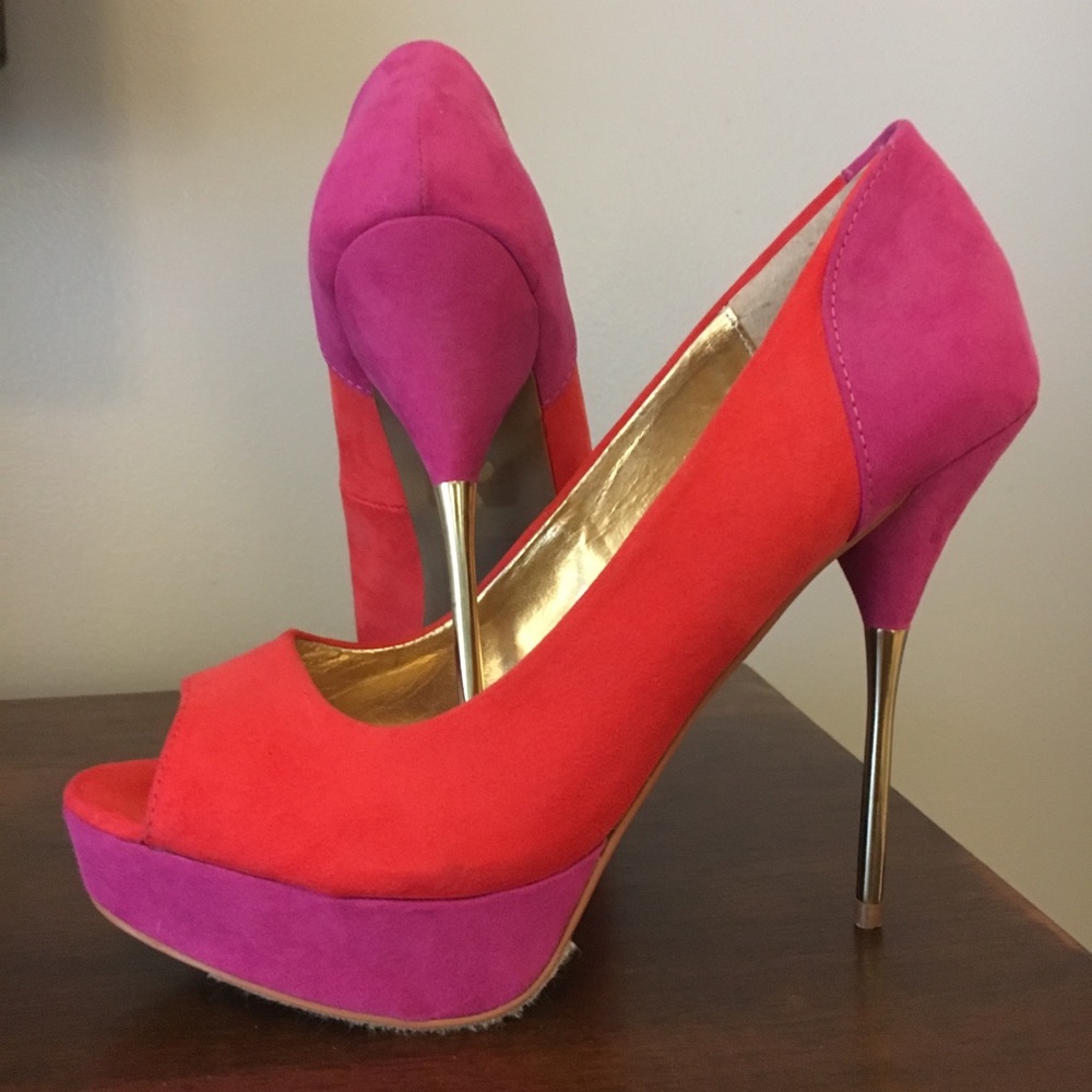 NWT Express Heels